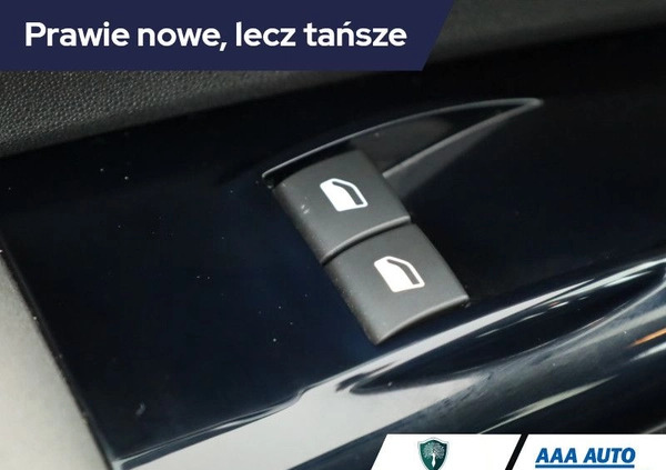Citroen C4 Cactus cena 55000 przebieg: 49770, rok produkcji 2018 z Piaseczno małe 232